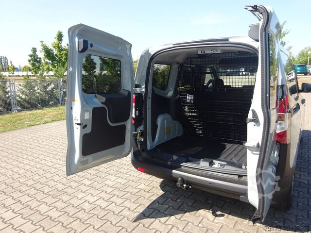 Panel van FORD Transit Courier Doppelkabine Trend Aut. AHK WiPa