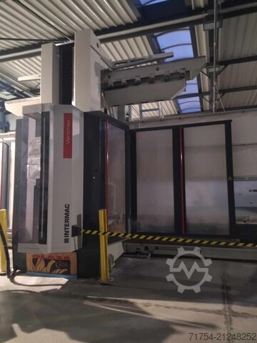 CNC-Vertikalzentrum INTERMAC VERTMAX 2.2