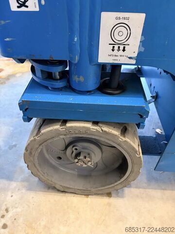 Scissor lift Genie GS 1932 E-Drive
