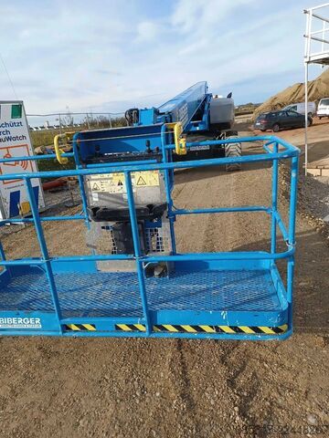 Telescopic boom Genie S85 XC