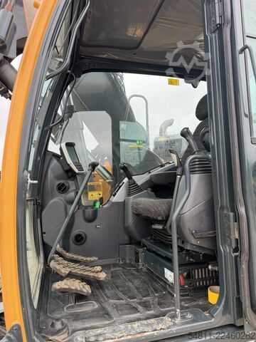 Crawler excavator Hyundai HX 145 ALCR