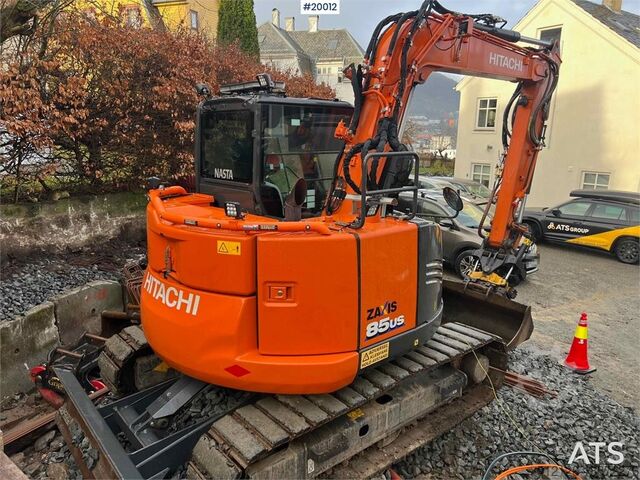Raupenbagger Hitachi zx85us-6 excavator w/ rototilt with grapple and sa