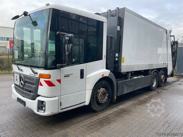 Garbage truck Mercedes-Benz 2630 6x2 Econic Zöller Magnum XXL 22