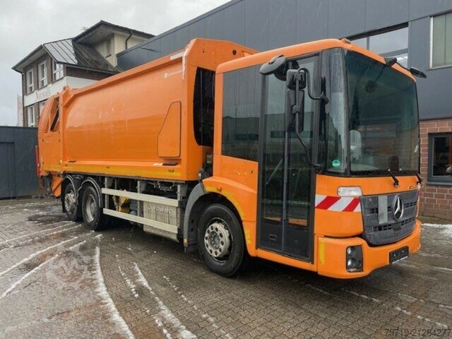 Garbage truck Mercedes-Benz 2635 6x2 Econic Geesink/Euro6