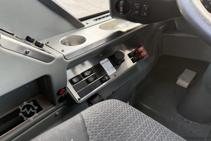 Commercial vehicle Mercedes-Benz O 530 Linienbus / Swiss-Vehicle