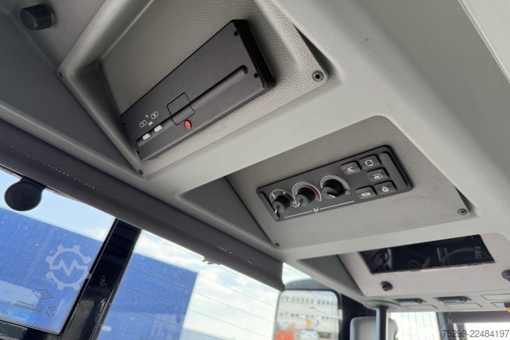 Commercial vehicle Mercedes-Benz O 530 Linienbus / Swiss-Vehicle