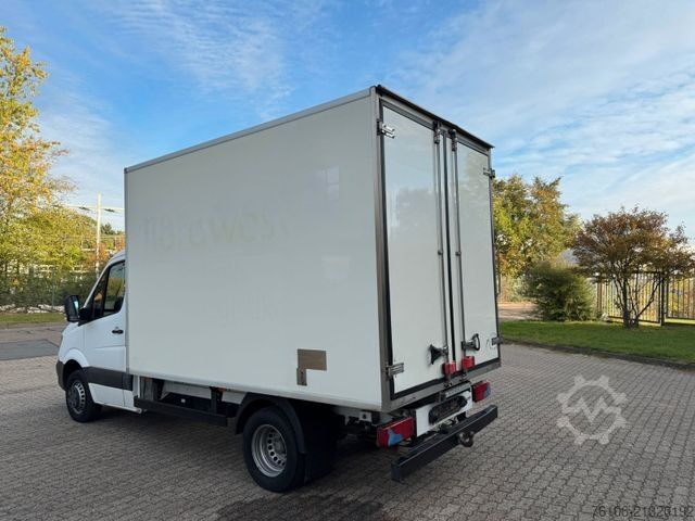 Refrigerator body van MERCEDES-BENZ Sprinter 519 CDI Tiefkühlkoffer *Ahk*Thermoking*