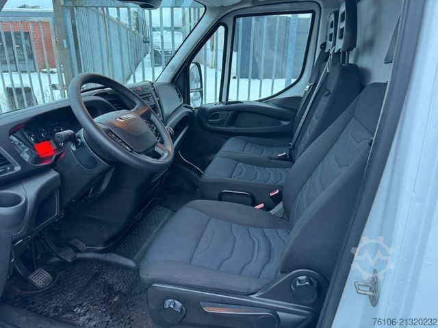 Transporter mit Koffer IVECO Daily 35S16 Koffer mit Ladebordwand *Klima-aut.*