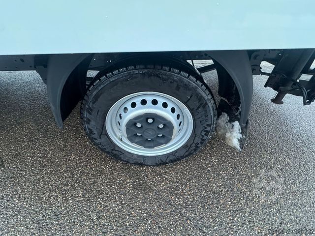 Transporter mit Koffer IVECO Daily 35S16 Koffer mit Ladebordwand *Klima-aut.*