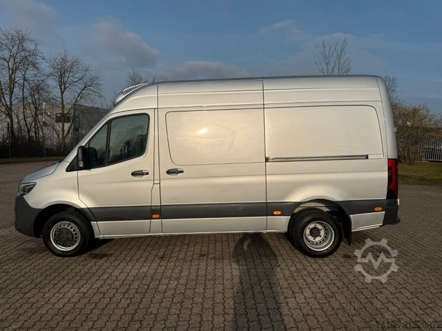 Refrigerator body van MERCEDES-BENZ Sprinter III 519 CDI Tiefkühlkasten  Thermoking