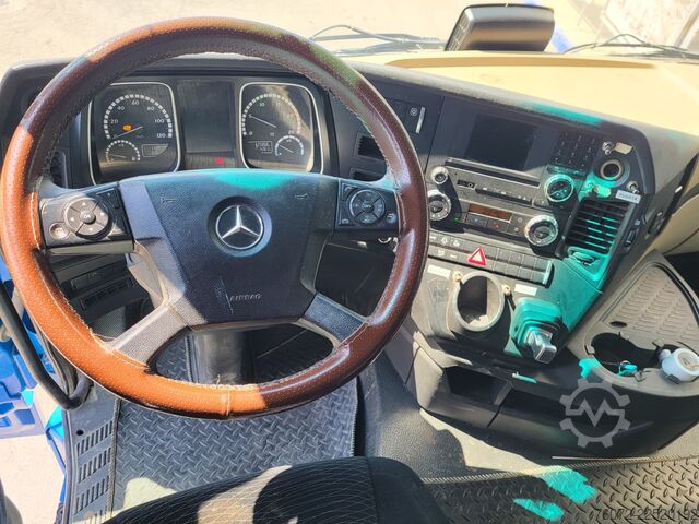 Standard SZM Mercedes-Benz Actros 1843