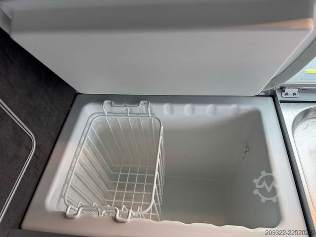 Kastenwagen Wohnmobil / Campervan Volkswagen California Ocean 2023 | Cambio automatico | Tetto a soffietto