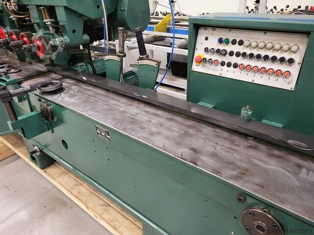 Hobel- und Kehlautomat Weinig U22N, 7 Spindeln