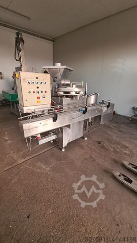 Volume filler with piston filler komibi Leonhardt 