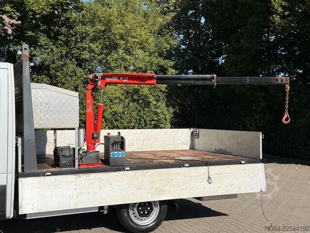 Pritschenwagen ISUZU Daily 35S12 Doppelkabine Pritsche Ahk+Kran 3,5t