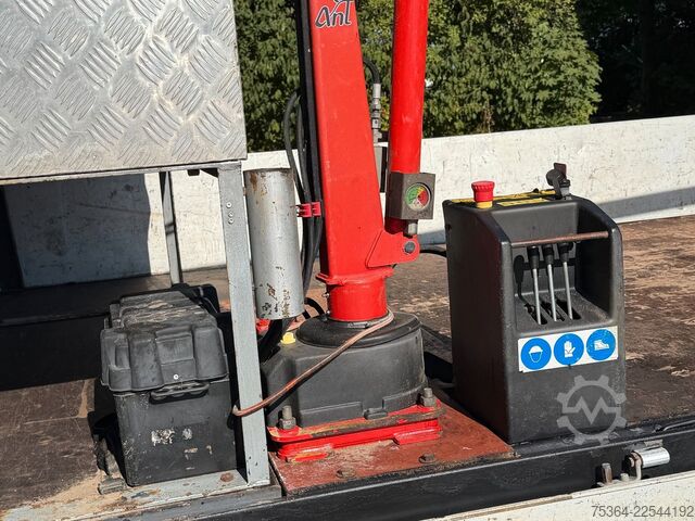 Pritschenwagen ISUZU Daily 35S12 Doppelkabine Pritsche Ahk+Kran 3,5t