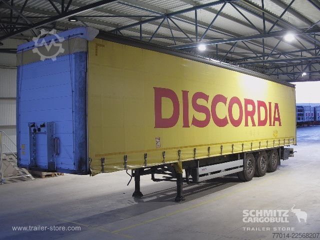 Auflieger mit Pritsche & Plane Schmitz Cargobull Curtainsider Standard