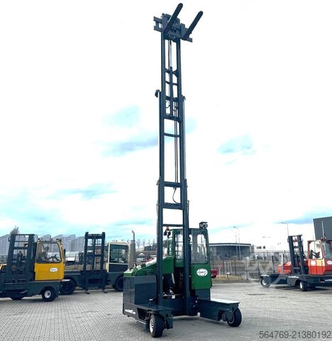 4-way forklift truck Combilift C4000 /2015 /Triplex 8400 mm/Only 7299 h