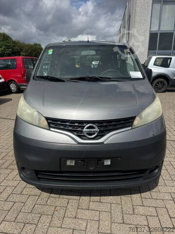 Nissan NV200 Nissan NV200