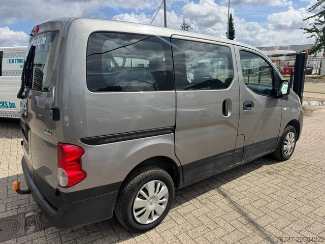 Nissan NV200 Nissan NV200