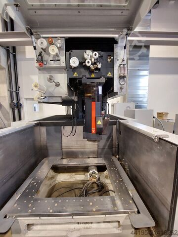 Wire eroding machine Mitsubishi MV 2400S