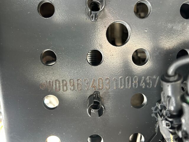 Standard tractor Mercedes-Benz Actros 1842 LS StreamSpace / 699 dkm / Tacho V2...