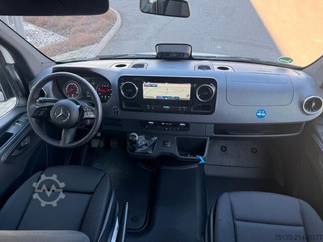 Minibus Mercedes-Benz Sprinter 317 CDI Rollstuhl/Behinderten Lift