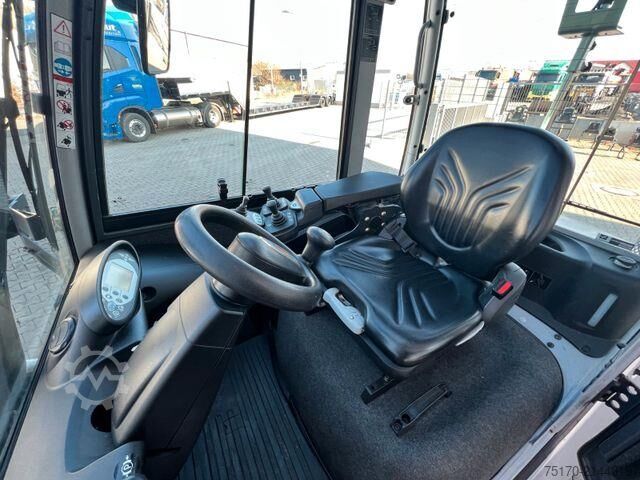 Forklift Still RX70-80 / Duplex: 4.70m! / Zinkenversteller / SS