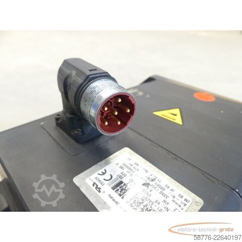 Steuerung KUKA 1FK7101-5AZ91-1ZZ9-Z S07 Servomotor SN: YFVN50667152024