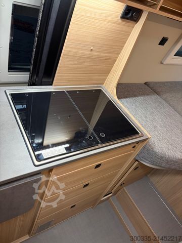 Campervan PÖSSL 2026 - Summit 600 L Elegance -CSL Munich Edition