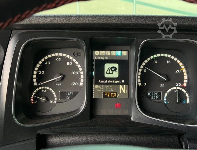 Standard tractor unit MERCEDES-BENZ Actros 963-4-D