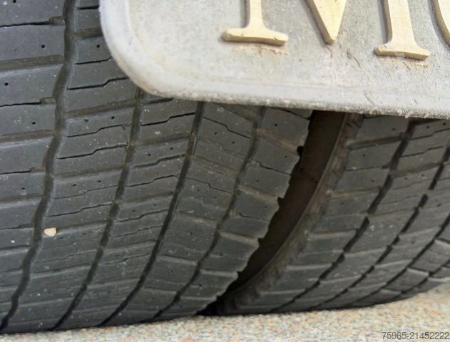 Standard tractor unit MERCEDES-BENZ Actros 963-4-D