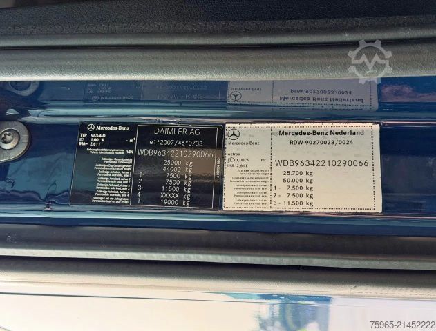 Standard tractor unit MERCEDES-BENZ Actros 963-4-D