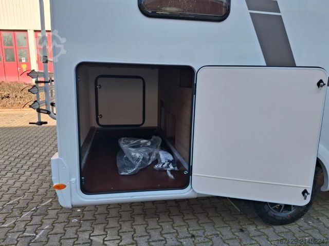 Semi-integrated camper CARADO T 338s Markise / Radträger / Alufelgen