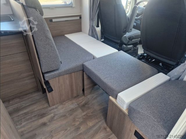 Semi-integrated camper CARADO T 338s Markise / Radträger / Alufelgen