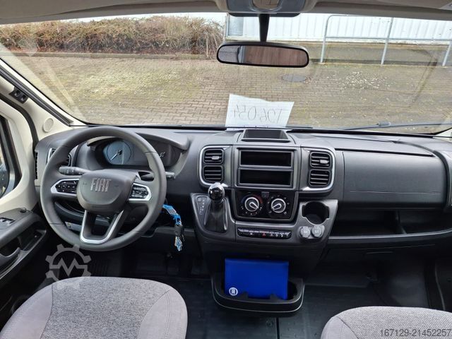 Semi-integrated camper CARADO V 337 pro+ / Fiat Automatik