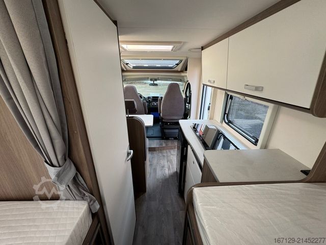 Semi-integrated camper CARADO V V132 pro+ / Automatik / TV Paket / 6E Heizung