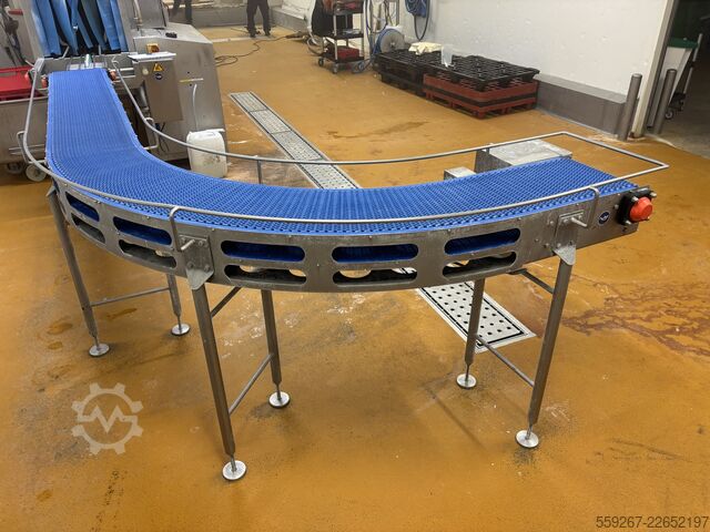 CONVEYOR BELT WITH MODULAR BELT CURVE  