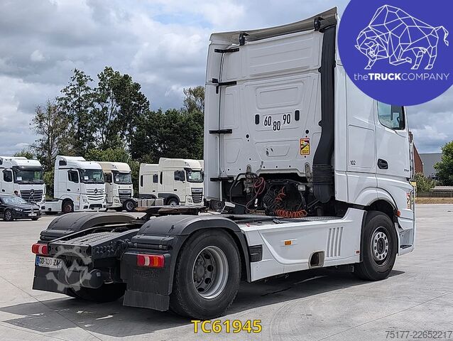 Standard-SZM Mercedes-Benz Actros 1853