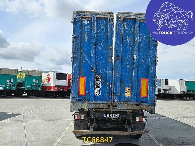 Tipper Kaiser benne transport ferrail