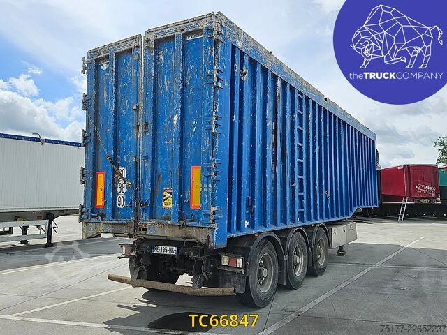 Tipper Kaiser benne transport ferrail