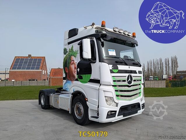 Standard-SZM Mercedes-Benz Actros 1963