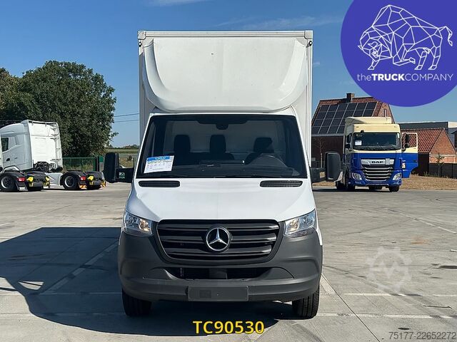 Suitcase Mercedes-Benz Sprinter 317 CDI KOFFER MET LIFT - AUTOMAAT