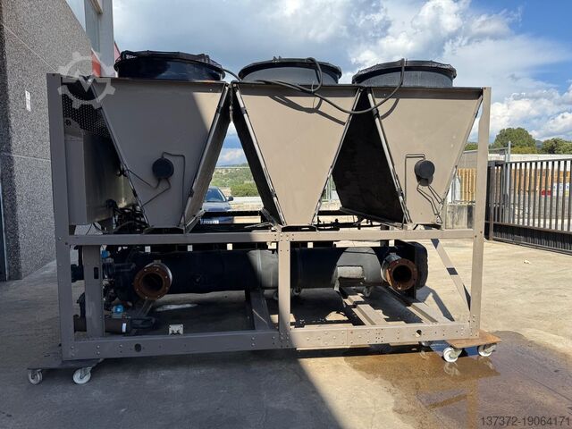 Water chiller York YLAA0390HE