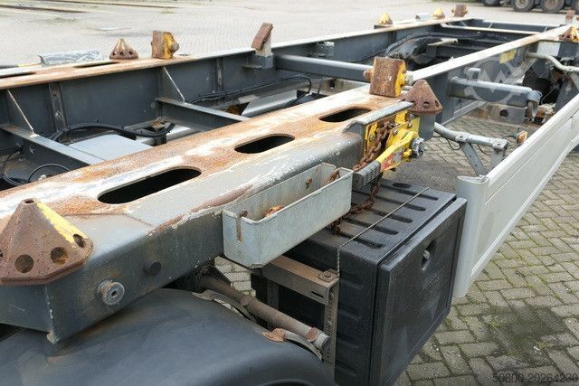 Trailer HÜFFERMANN HMA 18.24 LS Vario-Carrier, 2x Absetzcontainer