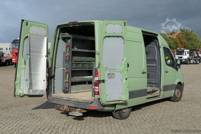 High top van MERCEDES-BENZ 316 CDI Sprinter 4x2, Klima, Bott-Regale, AHK