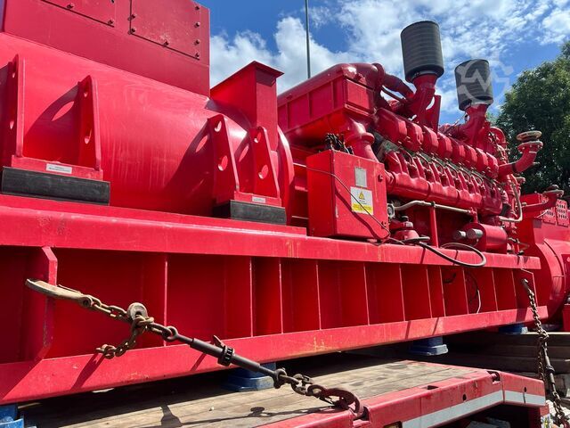 Generator Piller 1100 KVA Gensets