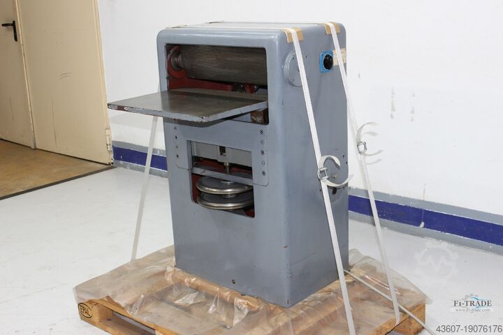 Book Back Rounding Machine La Fornigrafica Dorsi 500