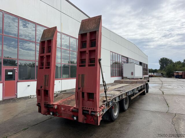 Low loader trailer Goldhofer TU-4-2x2-31/80  4 Achs Tiefladeranhänger