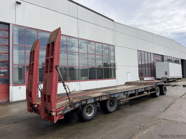 Low loader trailer Goldhofer TU-4-2x2-31/80  4 Achs Tiefladeranhänger